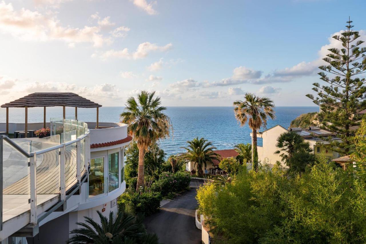 Hotel Villaggio Stromboli Santa Domenica  Exterior photo